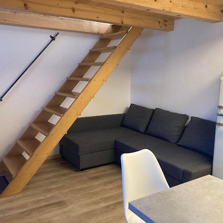 Apartma Hiska Dobravlje エクステリア 写真